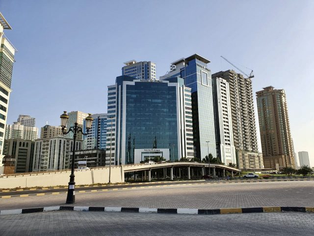 برج بتروفاك الثاني - الشارقة