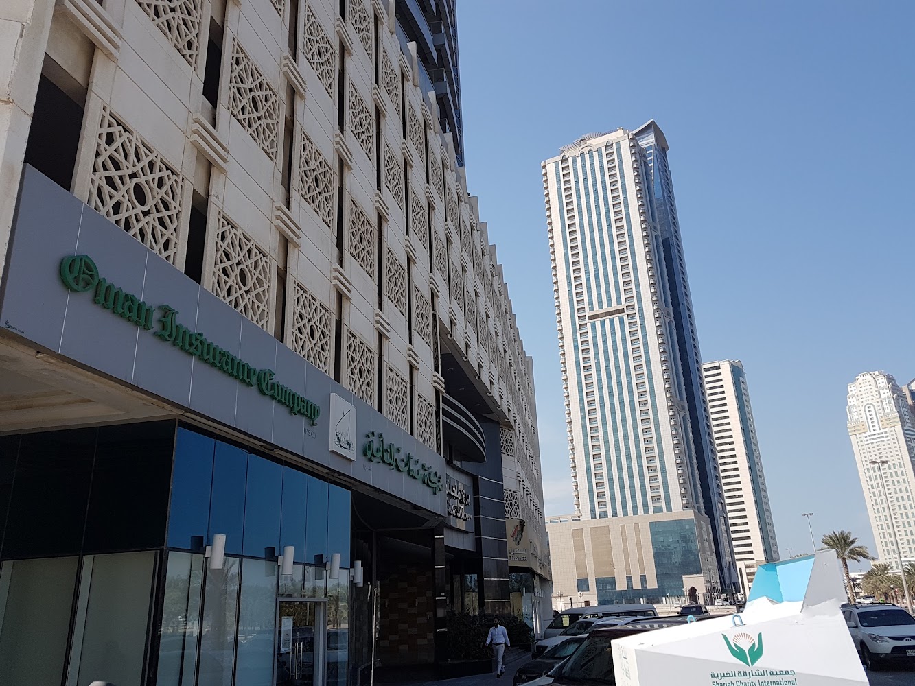 عمان للتأمين  -  برج ماجستيك - الشارقة