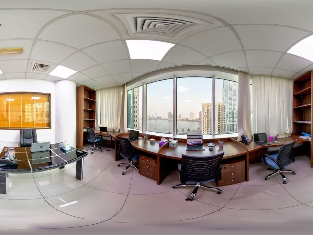 فيرست تشويس للاستشارات - الشارقة