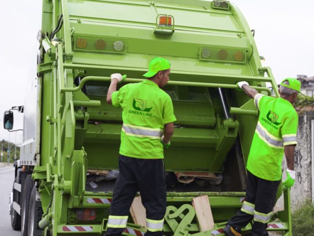 Green Line Environmental Services WASTE COLLECTION -  - +971 3 755 5151