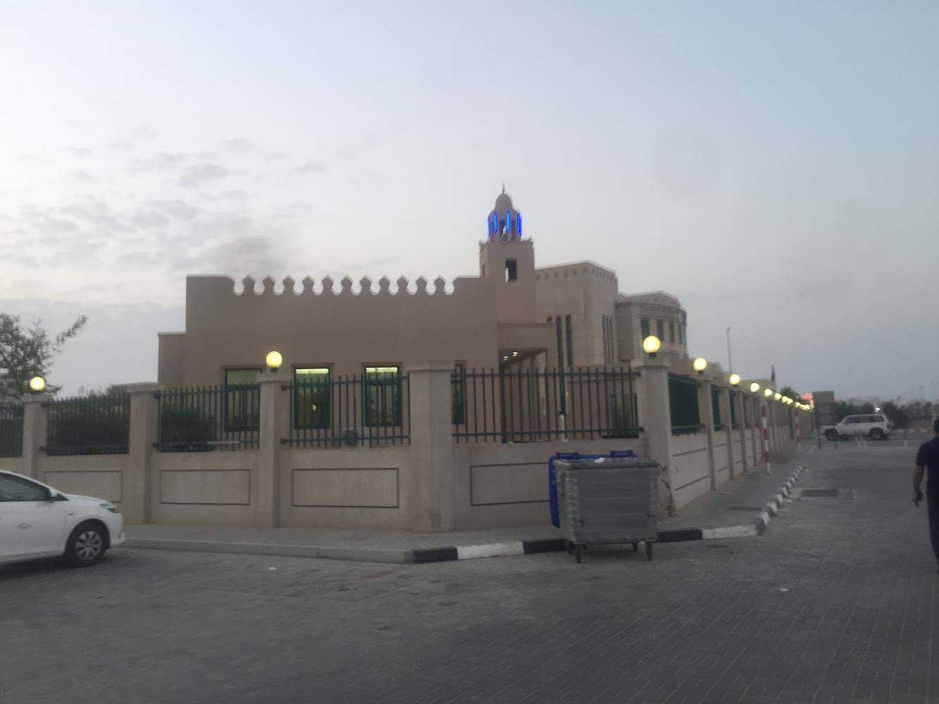 أم القيوين للصناعات المطاطية المحدودة - أم القيوين