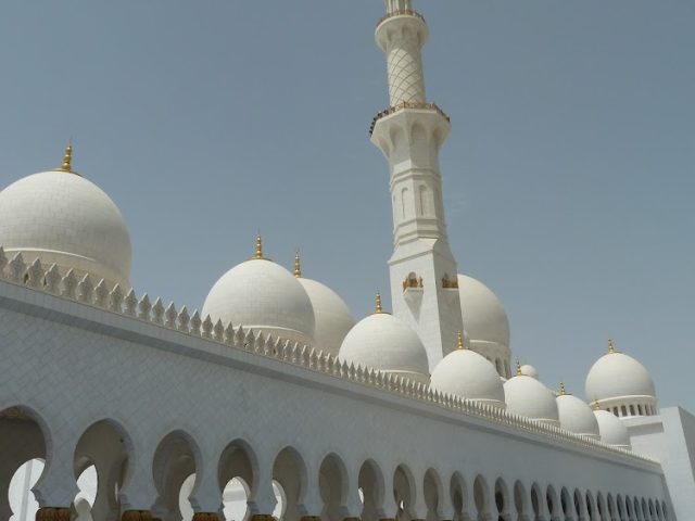مسجد الشيخ زايد - أم القيوين