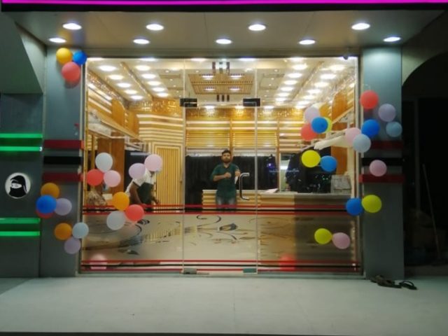 AL MASHOOR TAILOR -UAQ -خياط المشهور - أم القيوين -  - +971 50 367 8440