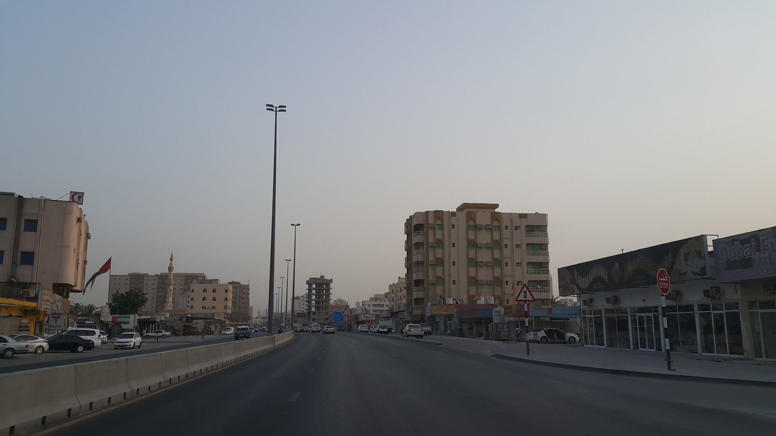 مبنى الرؤية الضبابية كونتج - رأس الخيمة