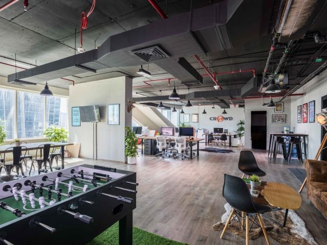 Crowd -  - +971 4 436 5698