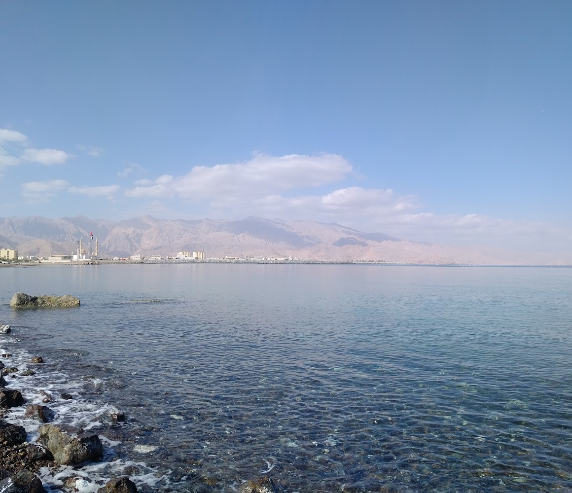 شاطئ دبا - الفجيرة