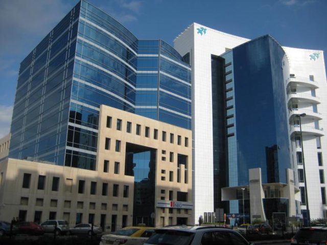 خدمات التصديق العالمية في دبي / التعليم ، الدرجة العلمية ، الميلاد ، الزواج ، السفارة ، وثائق وزارة الخارجية ، مصادقة أبوستيل - دبي