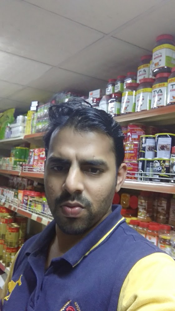 سوبر ماركت جميلة - الشارقة