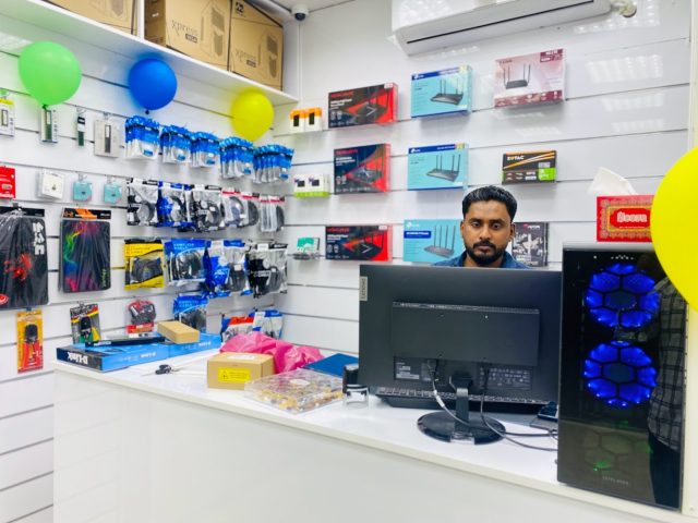 Cloud Computers -  - +971 55 181 5465