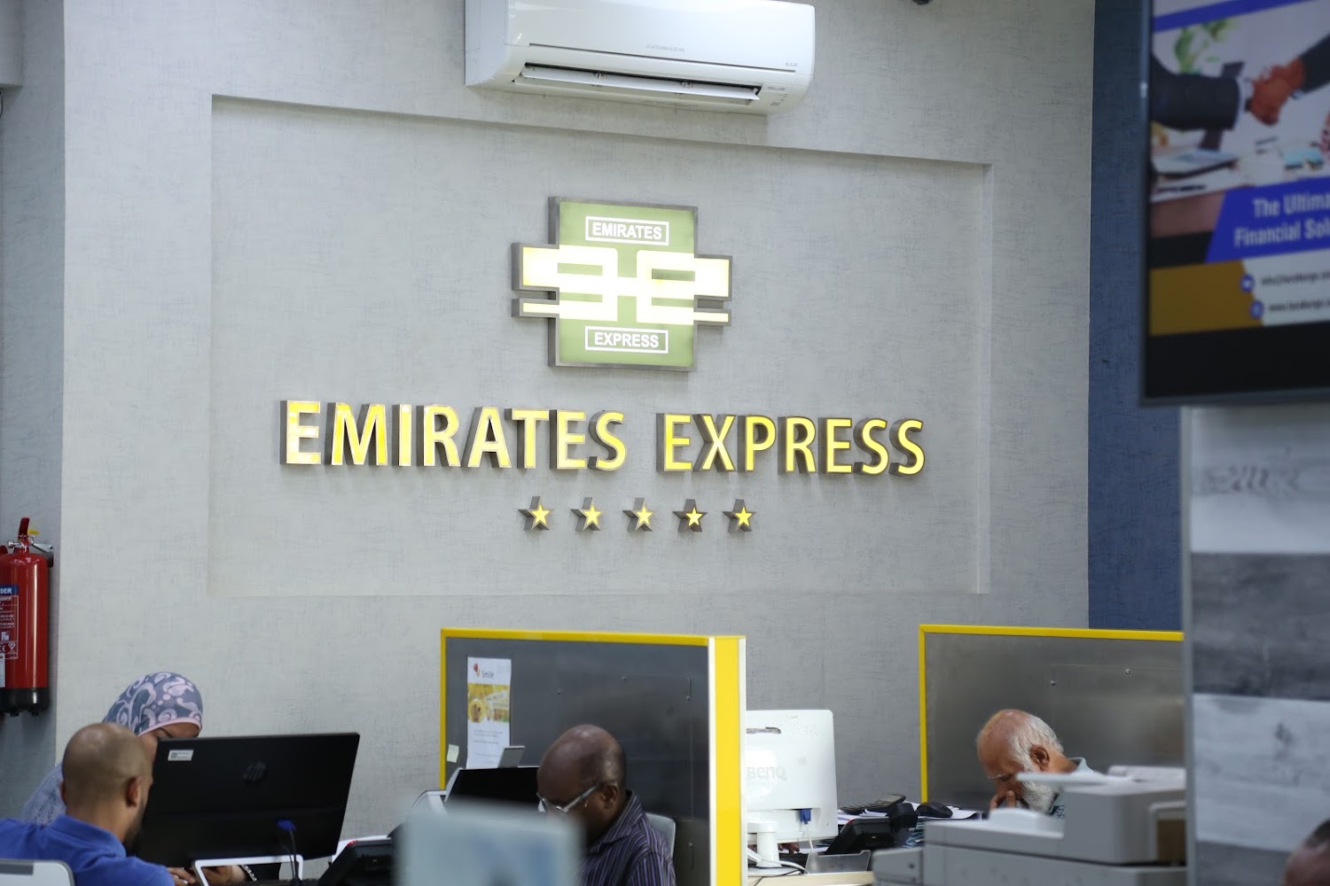 تأسيس الأعمال الخارجية ، التأسيس في دبي ، عجمان ، رأس الخيمة ، الإمارات العربية المتحدة - عجمان