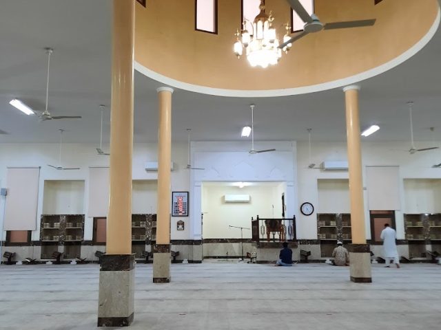 مسجد الفجيرة المركزي - الفجيرة