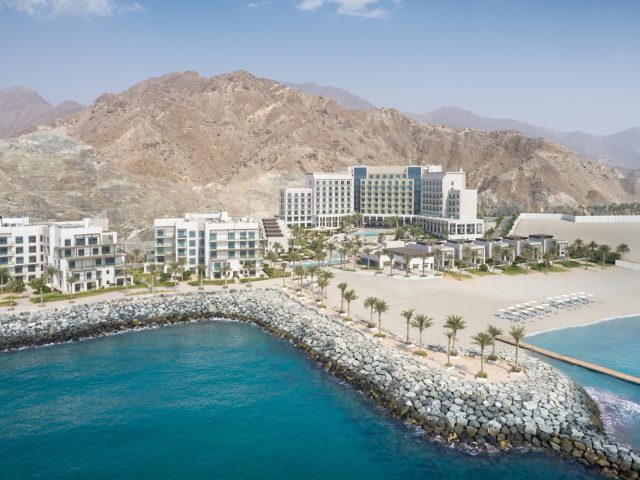 العنوان بيتش ريزورت الفجيرة - الفجيرة
