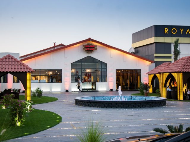Royal Residence Hotel -  - +971 6 767 0111