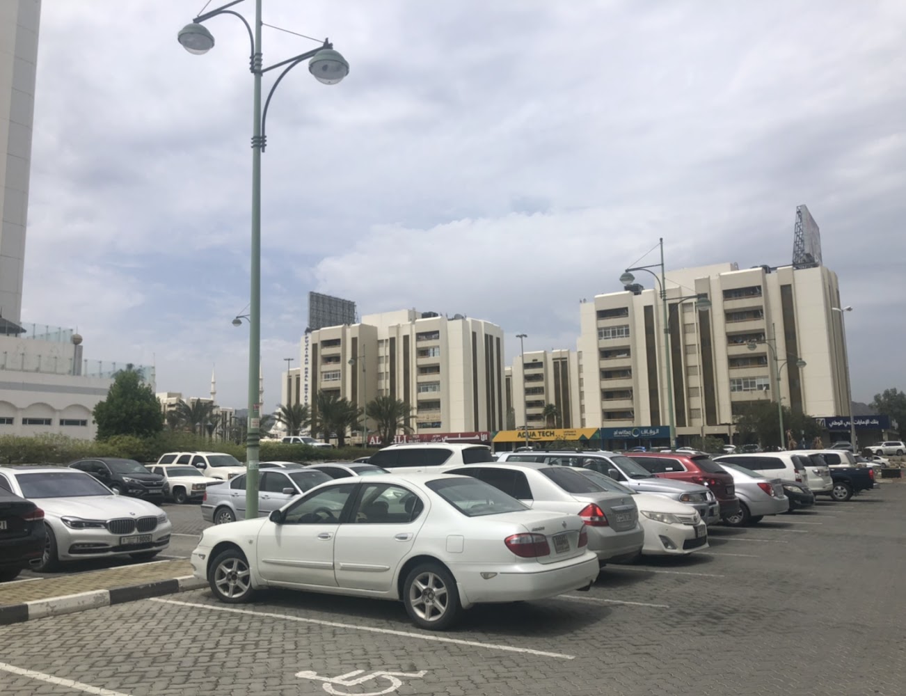 الفجيرة القابضة  -  fuj