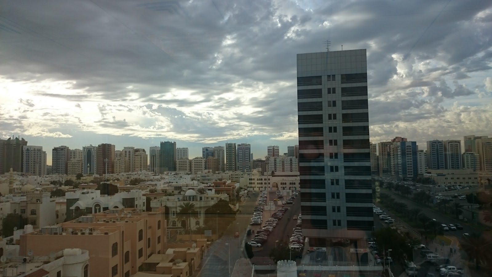 جاكوبس أبوظبي  -  أبوظبي