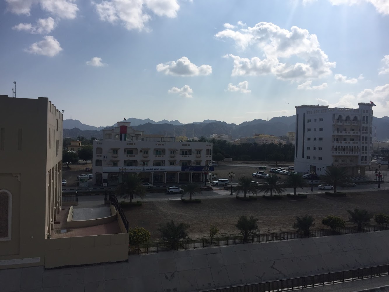 مصرف الشارقة الإسلامي ، فرع دبا الحصن  -  Bank