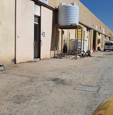 أجهزة الصراف الآلي وآلية التنمية النظيفة ، بنك أبوظبي الأول / إدارة الجنسية والإقامة ، عجمان - عجمان