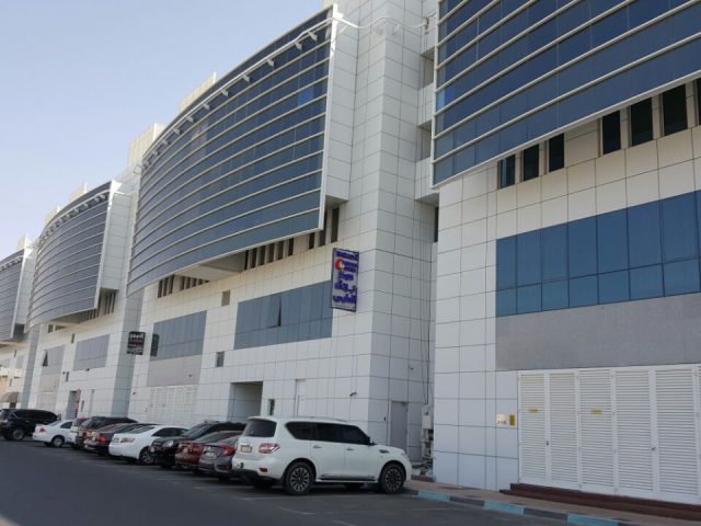 Hili Engineering Consultant, Alain -  - +971 3 755 4433