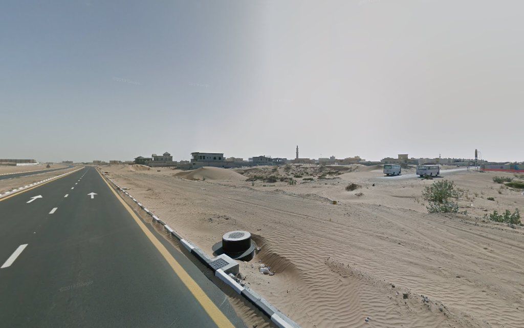 صراف آلي من مصرف عجمان - نستو هايبر ماركت - عجمان