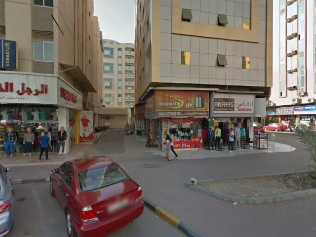 راك بنك - الرزوقي للصرافة عجمان صراف آلي - عجمان