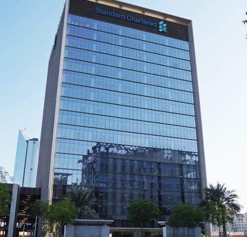 بنك ستاندرد تشارترد - برج المكاتب - دبي